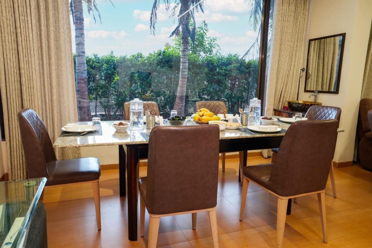 White Coco House 4Bhk Villa Nashik Exteriör bild